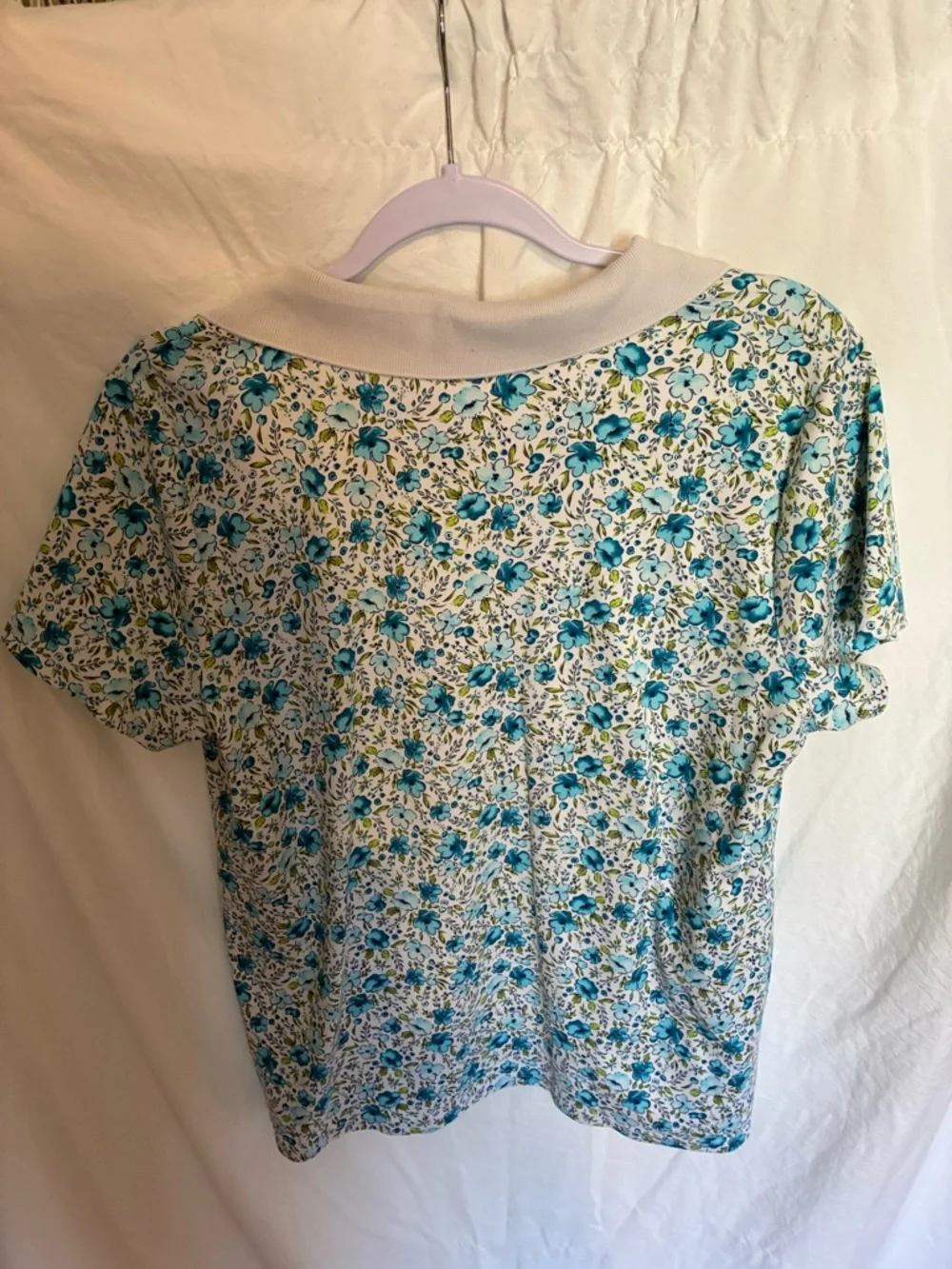 Lands' End Women's Teal and White Floral Button-Down Polo - Picture 2 of 4